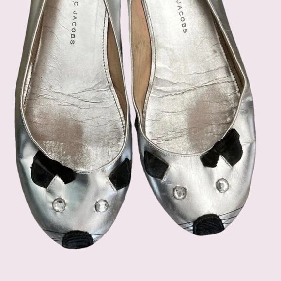 Marc Jacobs Silver Mouse Flats - Picture 4 of 4